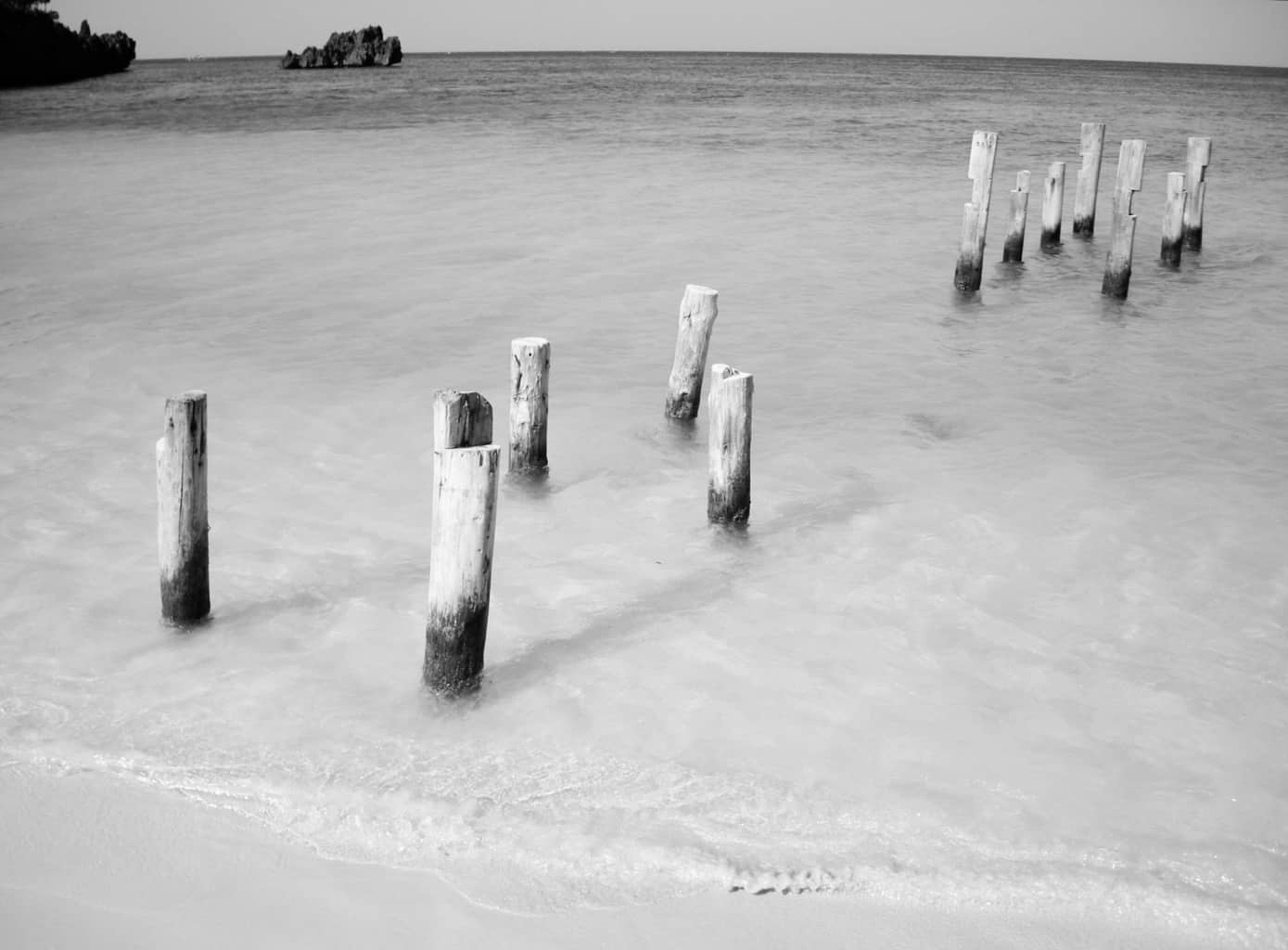 Landscape | 2020-01 | Ruined Pier, Roatan | giovannipasiniphoto.com