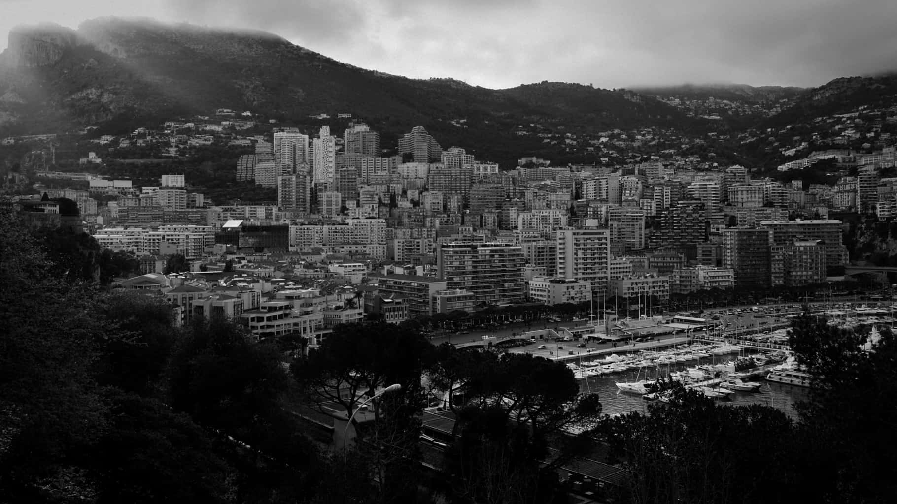 Landscape | 2020-01 | Harbor, Montecarlo | giovannipasiniphoto.com