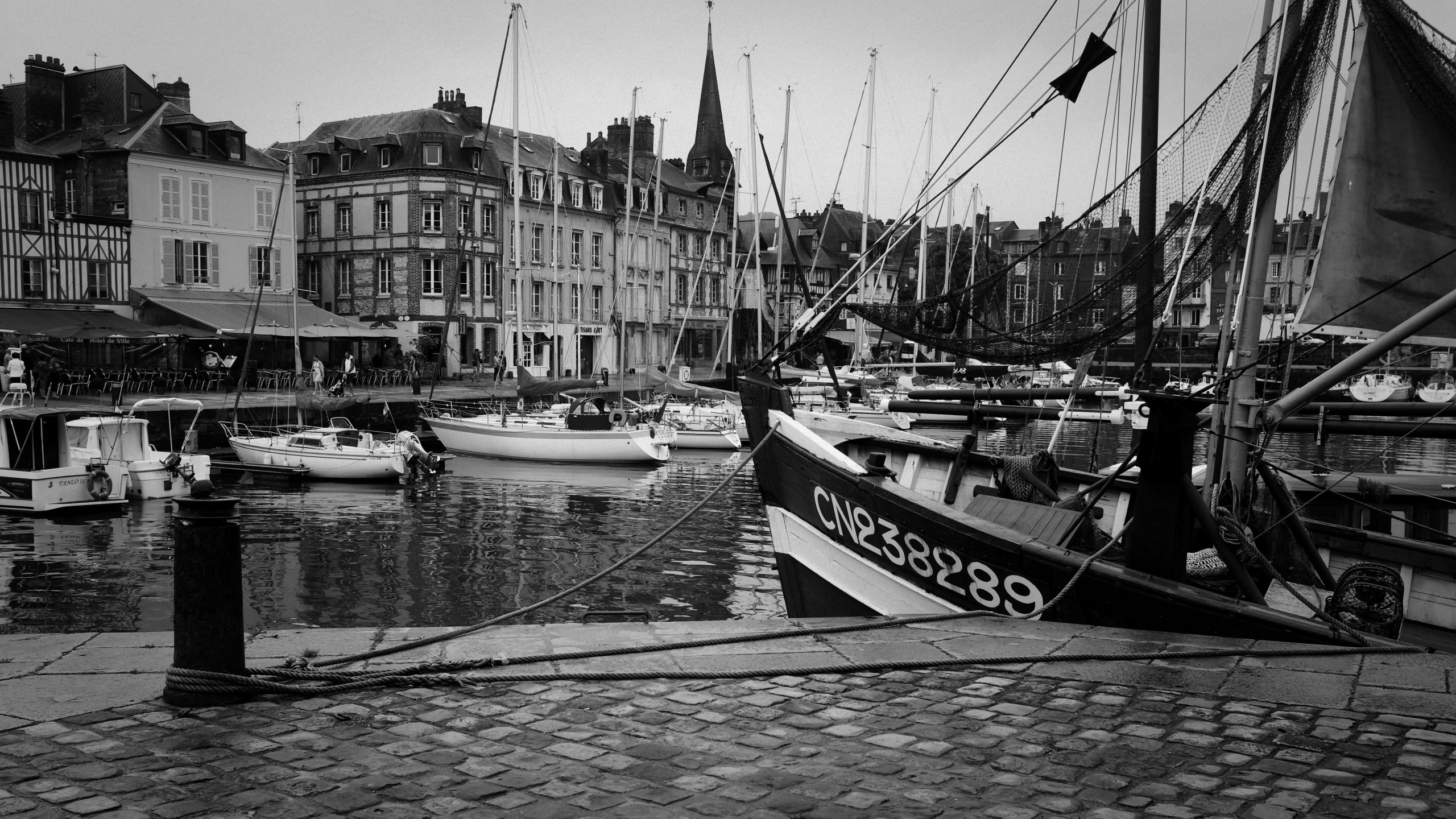 Landscape | 2020-05 | Harbor, Honfleur | giovannipasiniphoto.com