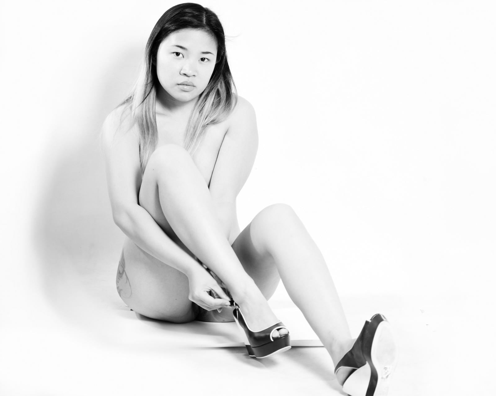 No Nude | 2020-12 | Japanese girl | giovannipasiniphoto.com