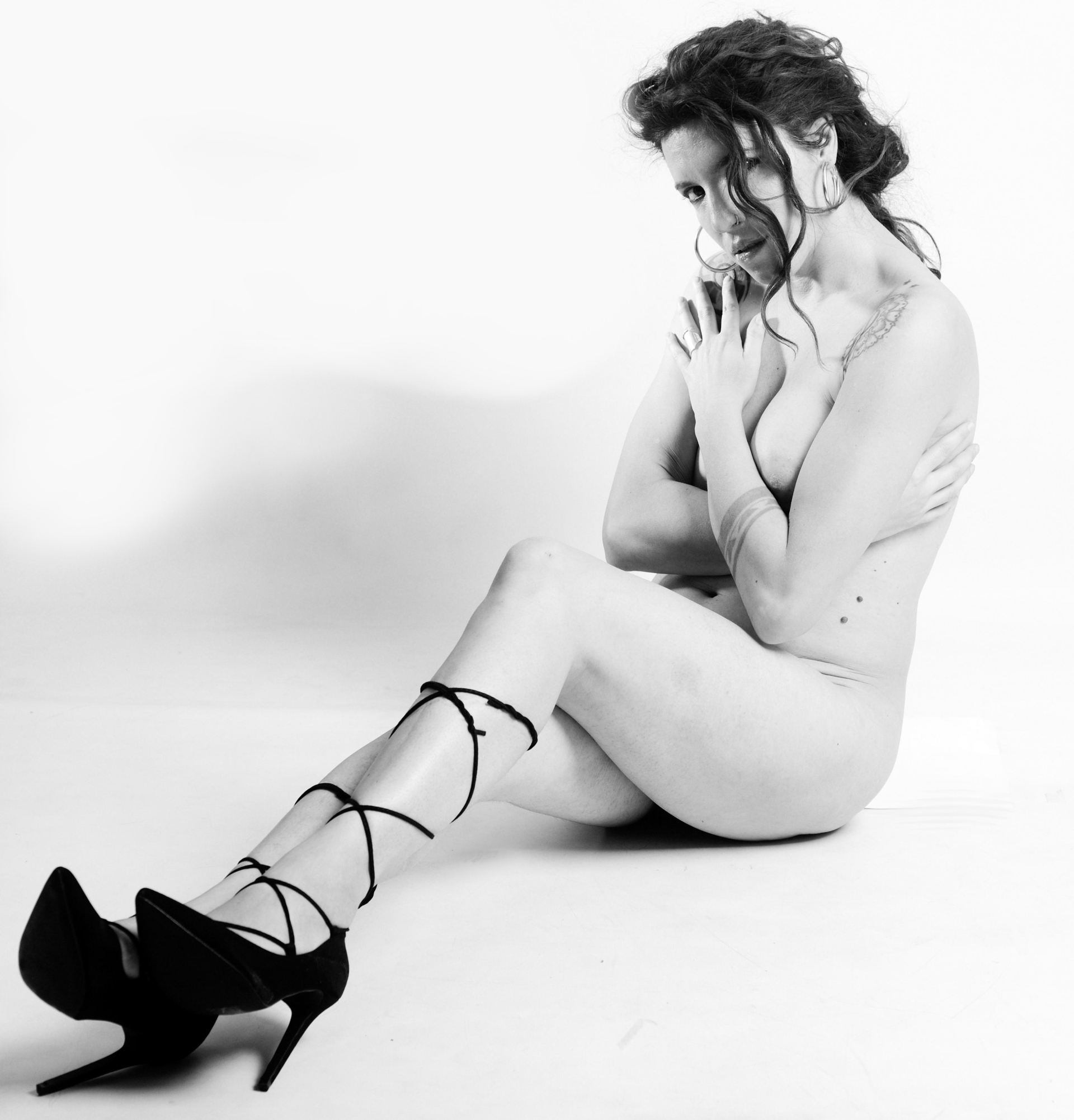 No Nude | 2020-12 | Woman with heels | giovannipasiniphoto.com