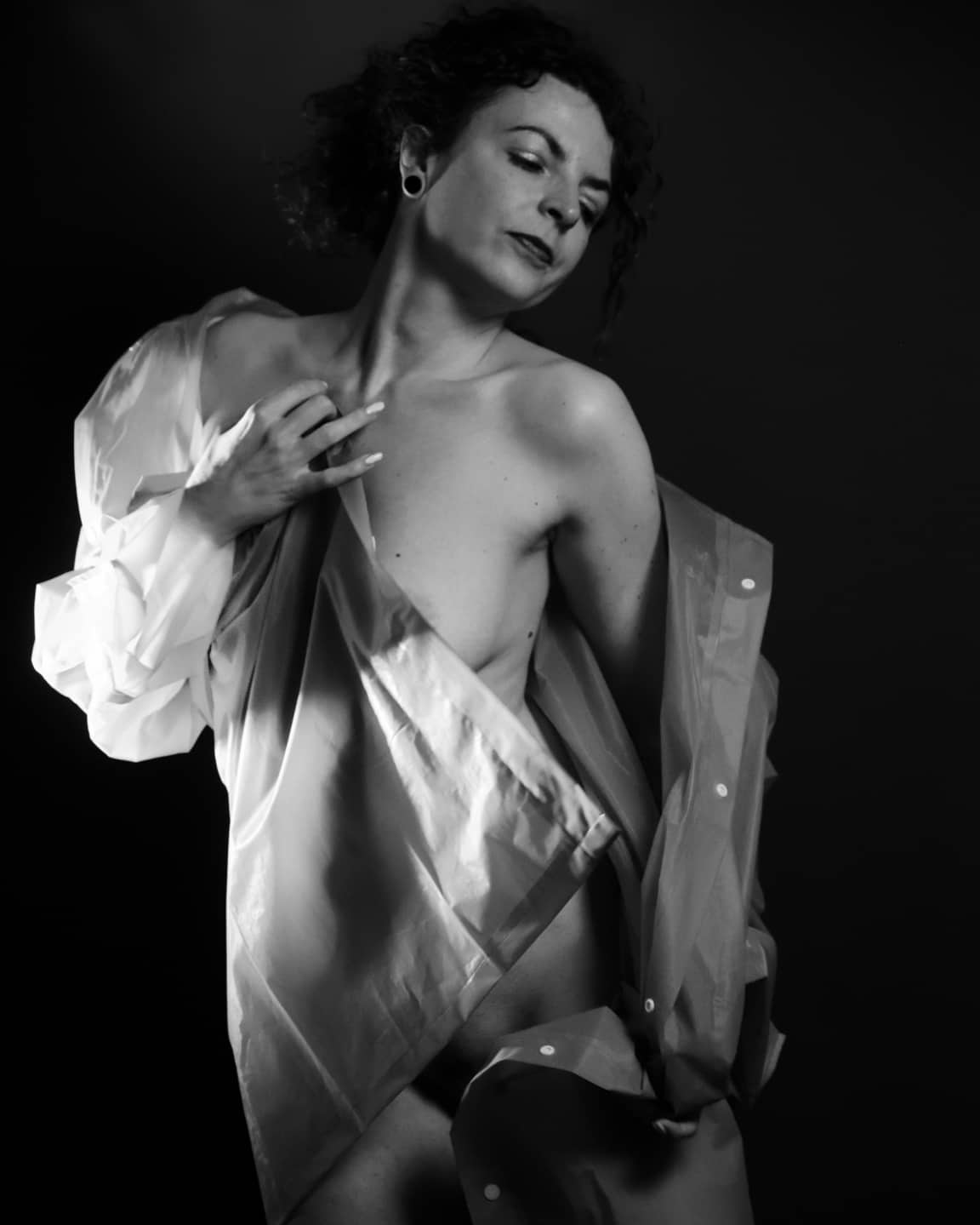 No Nude | 2021-10 | Woman with Plastic Coat | giovannipasiniphoto.com